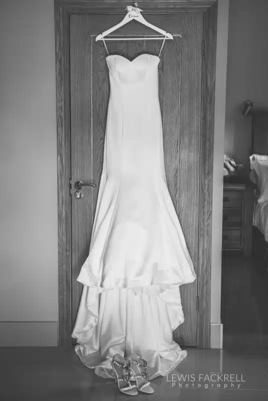 Lewis-Fackrell-Photography-Wedding-Photographer-Cardiff-Swansea-Bristol-Newport-Pre-wedding-photoshoot-cerian-dan-canada-lake-lodge-llantrisant--10