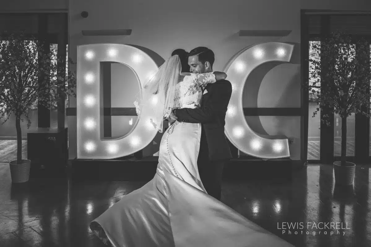 Lewis-Fackrell-Photography-Wedding-Photographer-Cardiff-Swansea-Bristol-Newport-Pre-wedding-photoshoot-cerian-dan-canada-lake-lodge-llantrisant--104