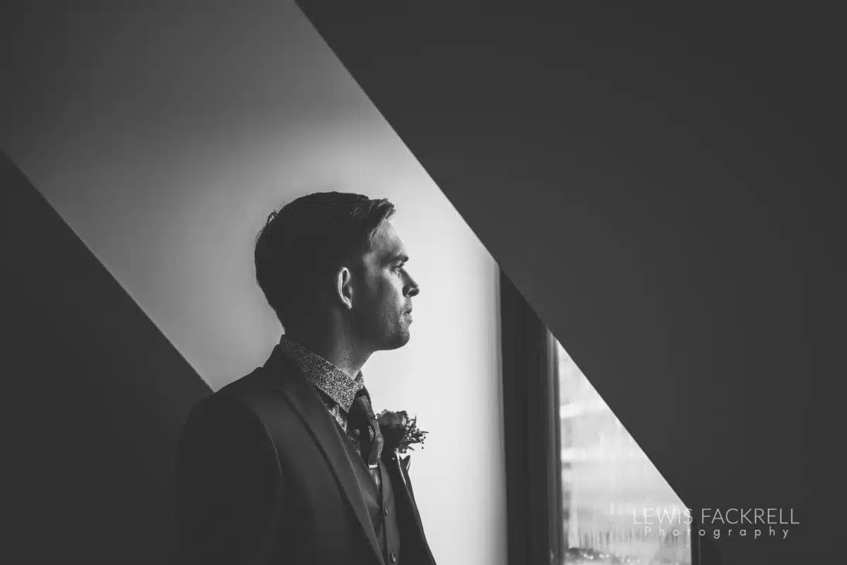 Lewis-Fackrell-Photography-Wedding-Photographer-Cardiff-Swansea-Bristol-Newport-Pre-wedding-photoshoot-cerian-dan-canada-lake-lodge-llantrisant--12