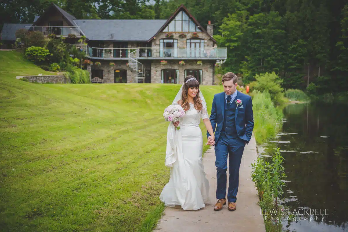 Lewis-Fackrell-Photography-Wedding-Photographer-Cardiff-Swansea-Bristol-Newport-Pre-wedding-photoshoot-cerian-dan-canada-lake-lodge-llantrisant--50