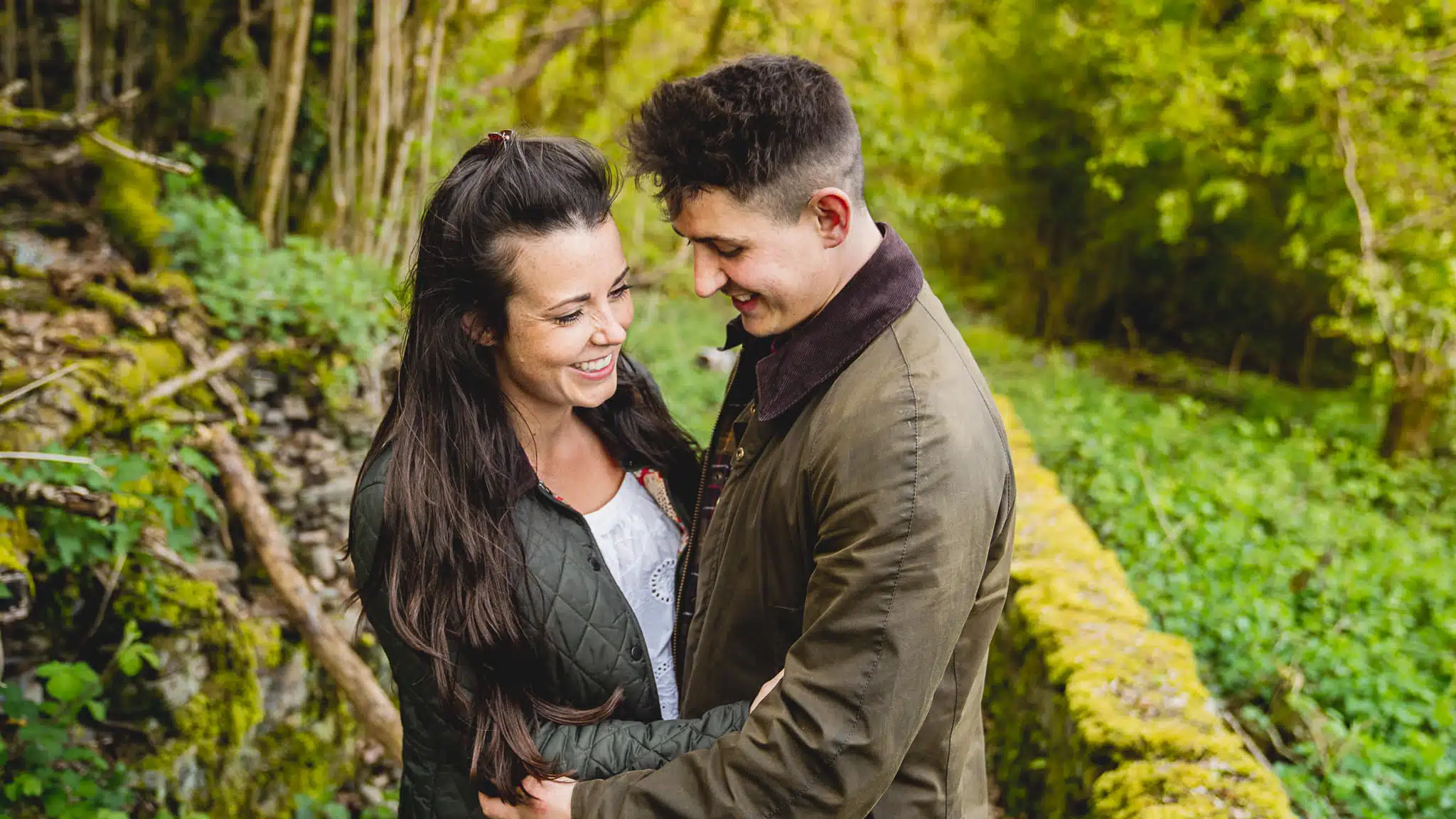 what to wear for pre-wedding photo session