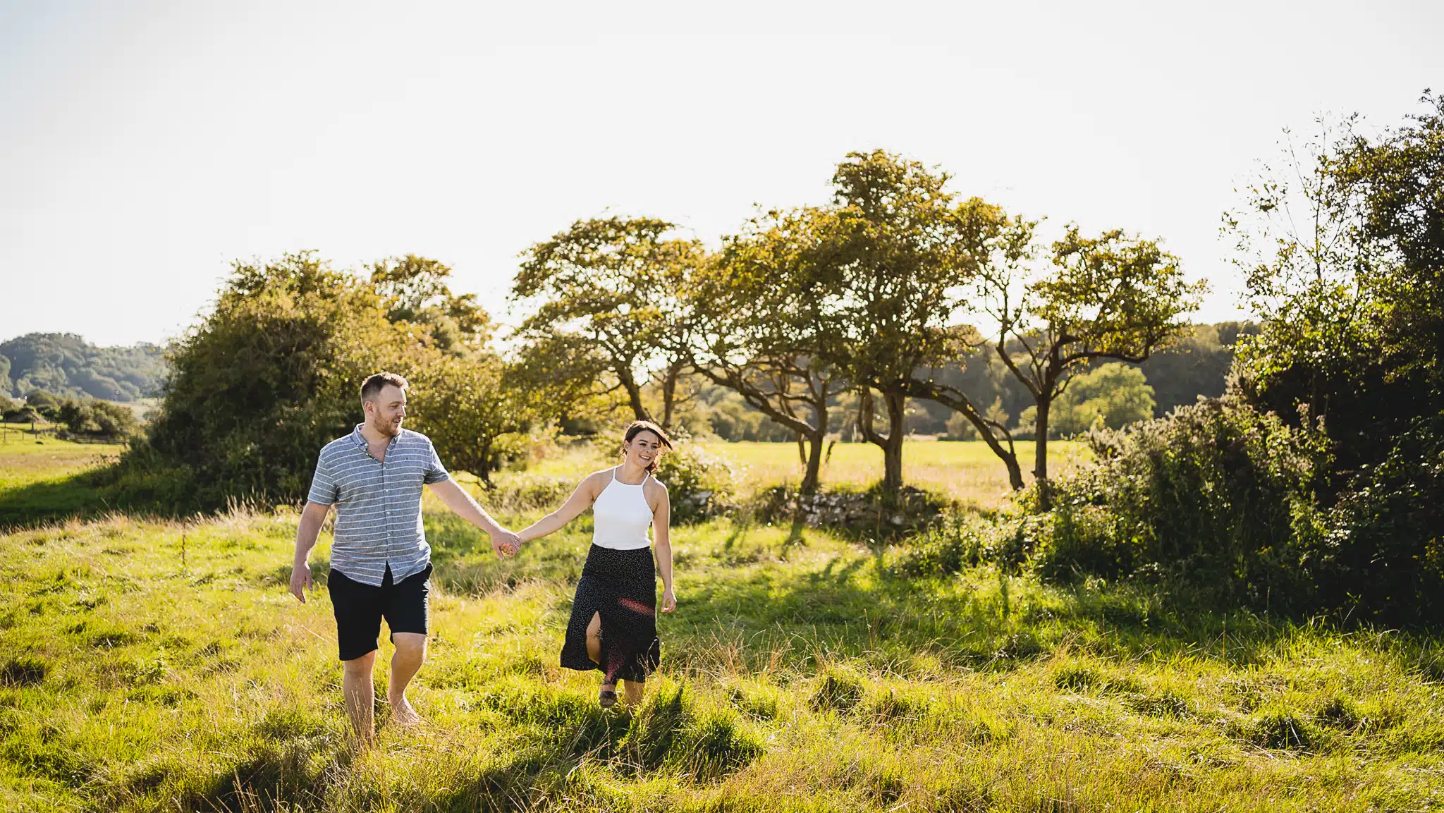 Clothing options for your pre-wedding session